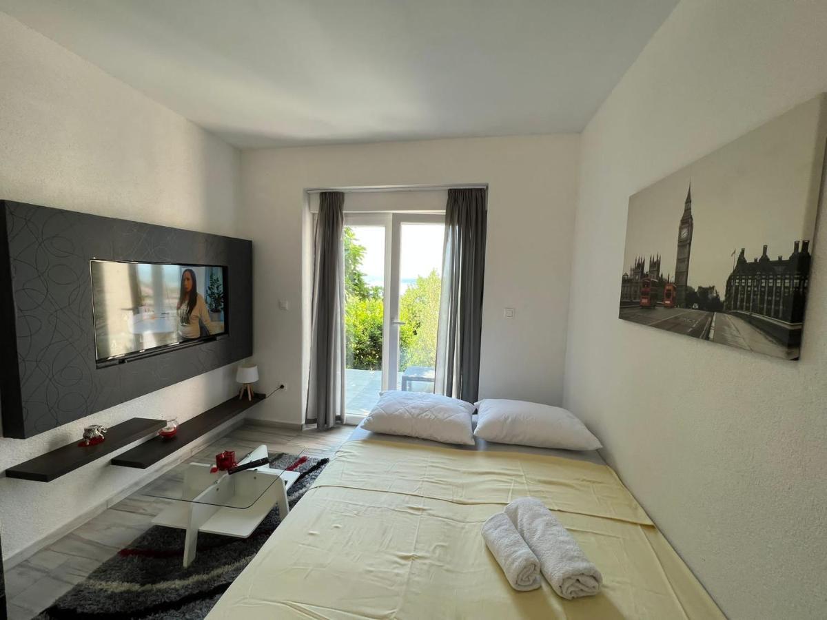 Doka Lägenhet Crikvenica Exteriör bild